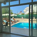 Alpine Villa At Hisaroenue Oeluedeniz Ovacik Fethiye 6+2, 12 People