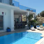 Villa Priene - Gumusluk Private Pool