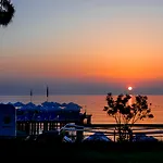 Akra Kemer