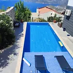 Villa Mk