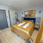 Peker Hotel
