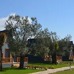 Verde Blu Bungalow