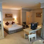 Demir Hotel