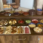 Avlu Cave House