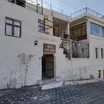 Avlu Cave House