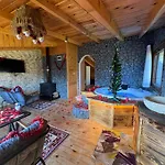Peruma Otel Bungalov