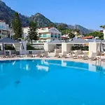 Faros Premium Beach