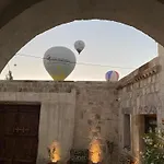 Goereme Escape Cave Suites