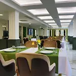 Bayrak Grand Hotel