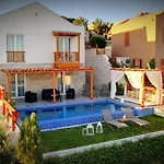 Villa Kite