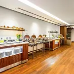 Radisson Residences Avrupa Tem Istanbul