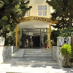 Almera Apart Hotel