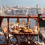 Astra Boutique Hotel