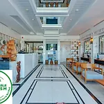 Meis Exclusive Hotel