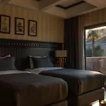 Hotel Marina Bay Goecek