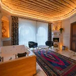 Safran Cave Hotel