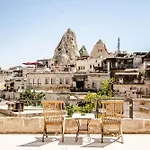 Sultan Cave Suites