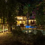 Dores Residence