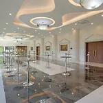 Dobedan World Palace Hotel \
