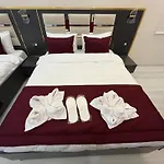 Lale Sultan Hotel