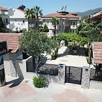 Villa Ali Ozalp