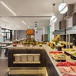 Ramada Plaza By Wyndham Batman