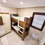 Green Cinar Apart
