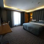 Green Prusa Hotel