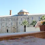Rebetika Hotel & Bistro