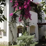 Summer Garden Suites Beach Hotel