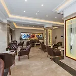 Glorious Hotel
