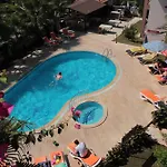 Minta Apartments