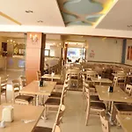 Grand Anzac Hotel