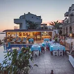Sunset Villa Hotel