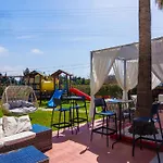 New Garden Hotel Side