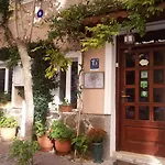 Hotel Buhara Family Inn