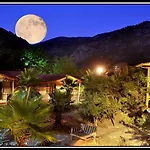 Kadir\'S Family House