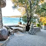 Oliviera Private Island Hotel - Kalem Island