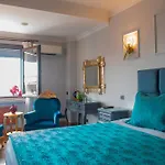 Hotel Daphne