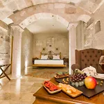Imperial Cave Suites & Spa