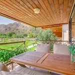 Izgen Bungalows