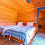 Izgen Bungalows