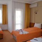 Megas Hotel