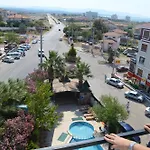Megas Hotel