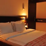 Wes Hotel