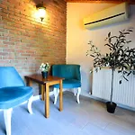Agva Piazza Hotel