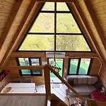 Hidden Garden Bungalow