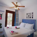 Papermoon Hotel & Apartments