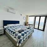 Giritli Rum Meyhanesi & Butik Otel