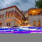 Kapalos Cave Hotel